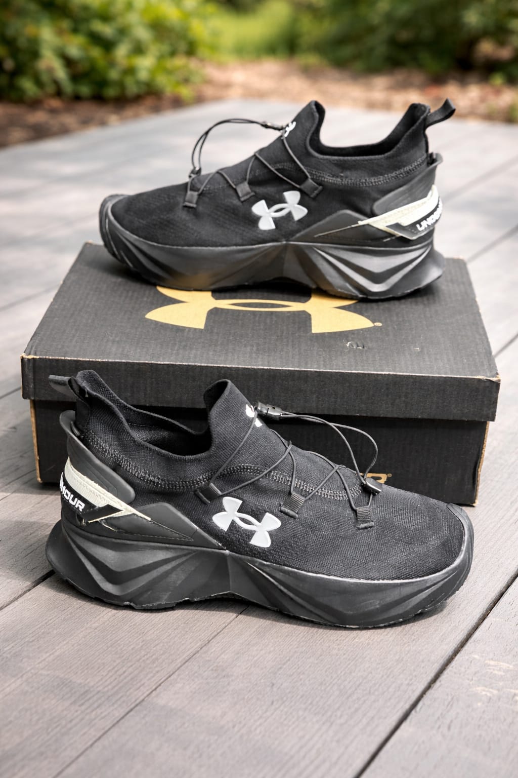 Sports Shoes